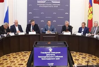 Юрий Бурлачко: «В числе бюджетных резервов – малое и среднее предпринимательство, развитие аграрного, винного и гастротуризма»