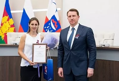 В Сочи наградили лауреатов патриотического конкурса «Гордо реет Флаг Державный!»