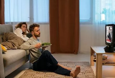 Приятно и полезно: найден весомый аргумент, чтобы чаще смотреть телевизор