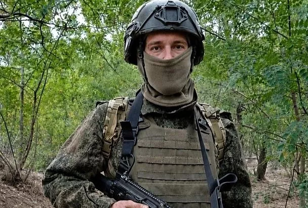 Ради них я шел вперед: Игорь Латышев добровольно отправился в зону СВО, чтобы быть примером для детей