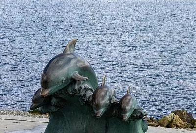 Черное море на курортах Краснодарского края не спешит остывать