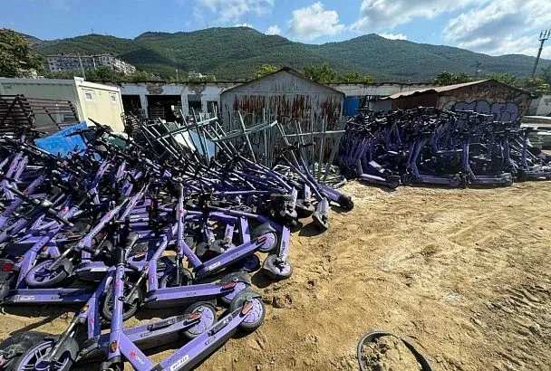 Более 50 человек пострадали от использования электросамокатов с начала лета в Геленджике