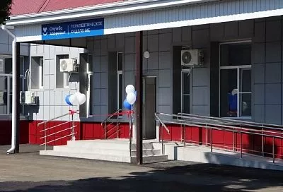 В больнице Калининского района после капремонта открыли терапевтическое отделение