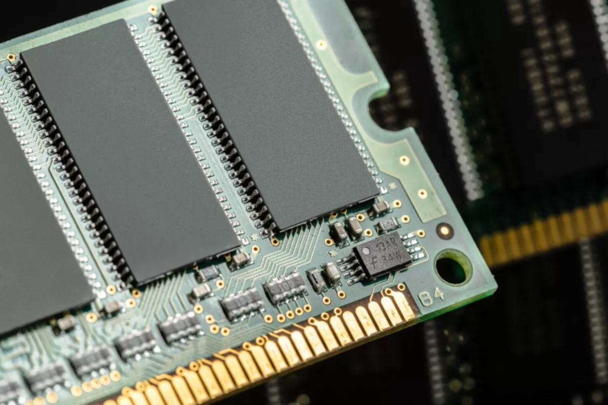 В Китае нашли доступную альтернативу дорогой оперативной памяти