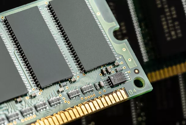 В Китае нашли доступную альтернативу дорогой оперативной памяти