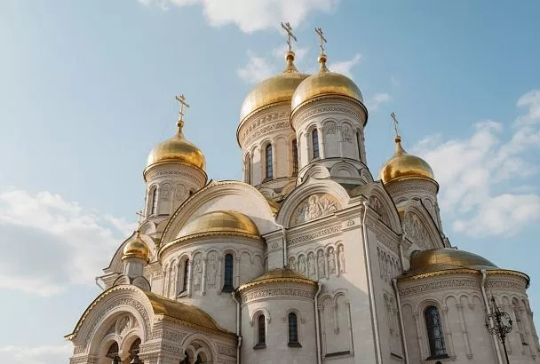 Врач назвала категории людей, которым противопоказан Великий пост