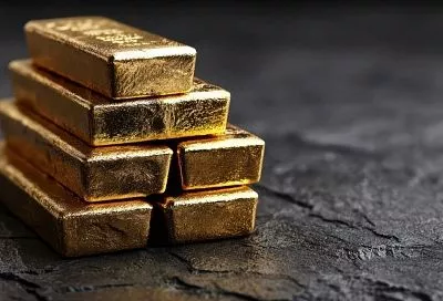 Путин запретил вывозить из РФ больше $100 тыс. наличными и крупные золотые слитки