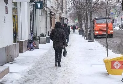 Мокрый снег с грозой и сильным ветром. Краснодарский край накроет непогода