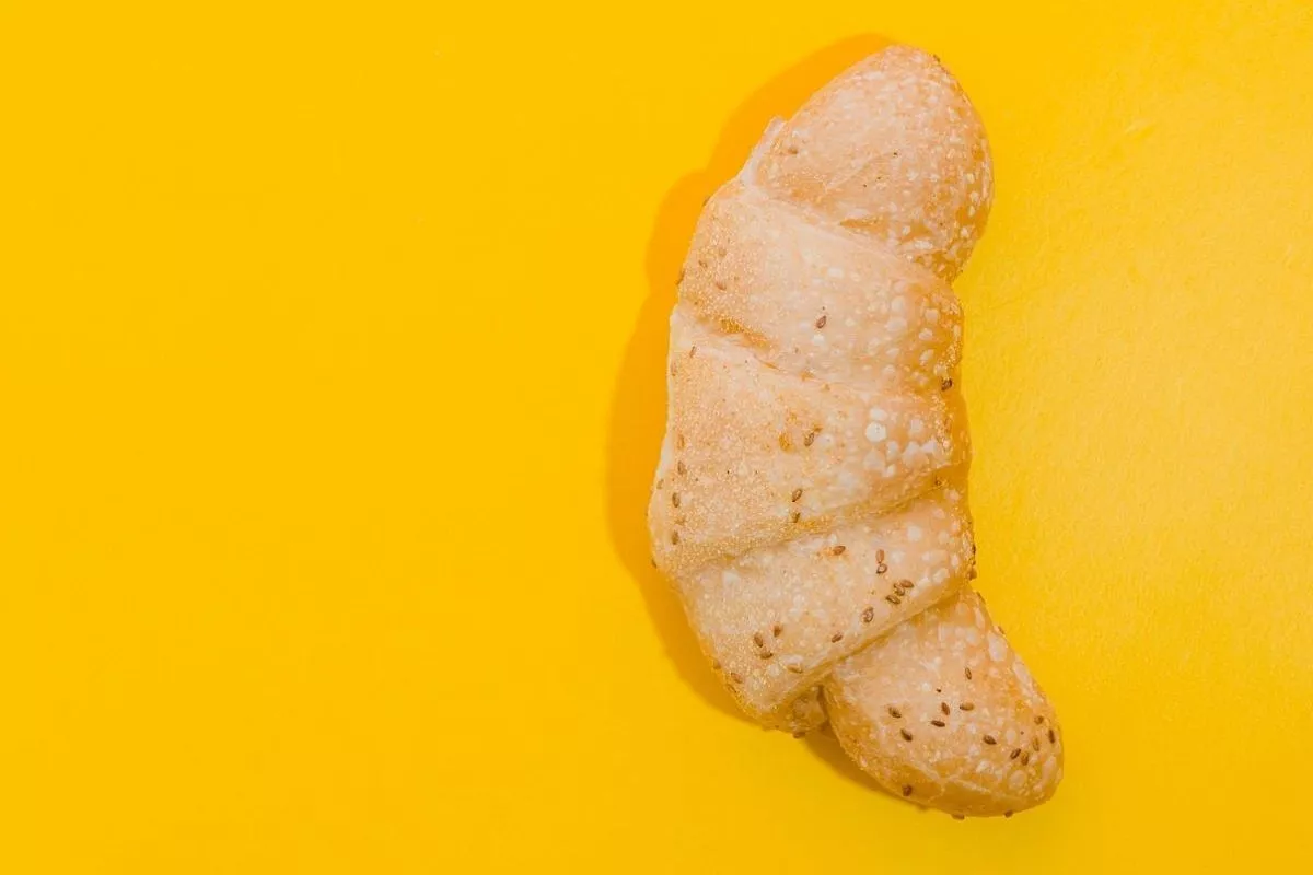 Это тот самый рогалик - за пять копеек! Любимое лакомство советских детей легко приготовить в самой обычной печке с духовкой