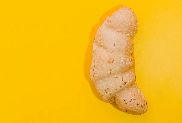 Это тот самый рогалик - за пять копеек! Любимое лакомство советских детей легко приготовить в самой обычной печке с духовкой