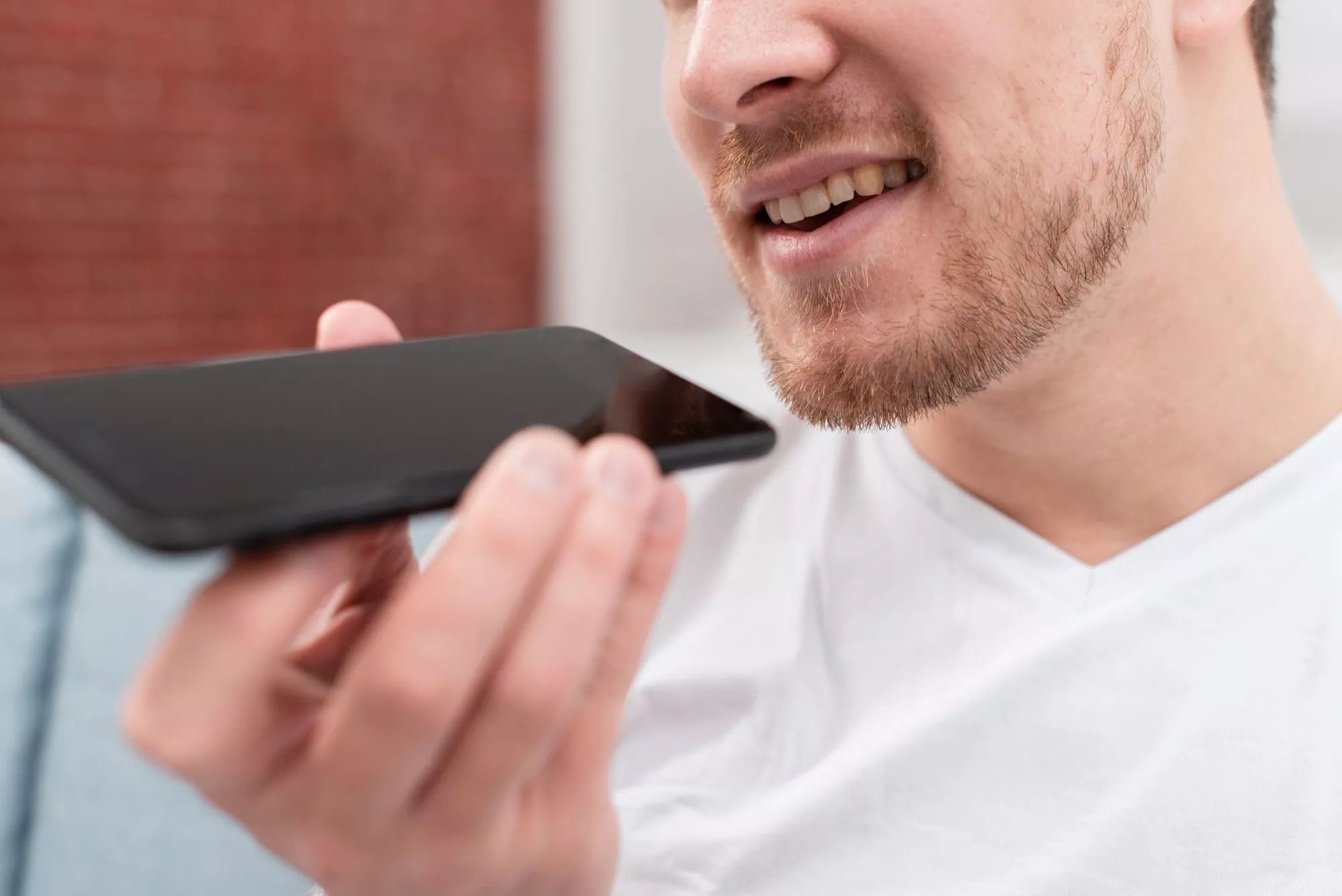 «Слишком выгодно» — значит, обман: полиция предупредила о новых схемах мошенничества