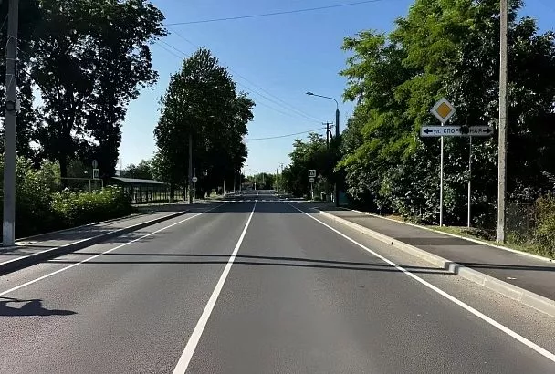 В Лабинском и Мостовском районах Кубани завершают ремонт дороги