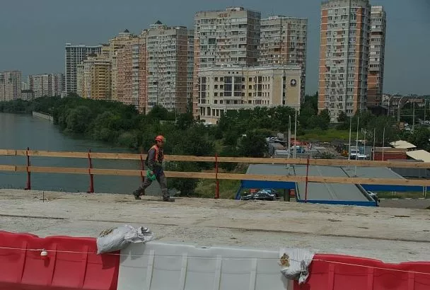 Проезд по Тургеневскому мосту в Краснодаре будут ограничивать с 30 ноября по 7 декабря