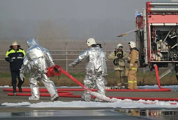 Возможна активность спецтехники и появление дыма: аэропорт Сочи предупредил об учениях