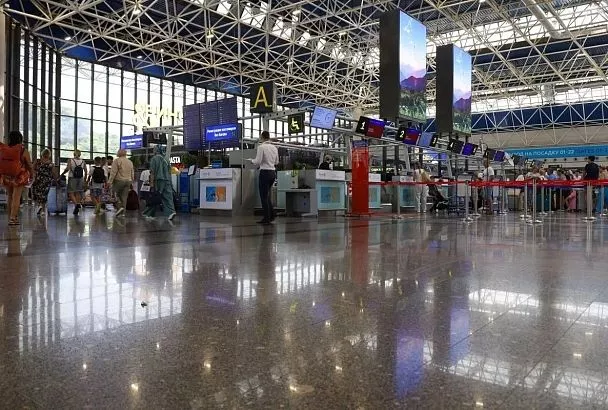 Второй раз за день в аэропорту Сочи введены ограничения