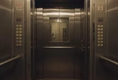 Лифты под замок: изгнание "серых" компаний из ЖКХ — вырастут ли платежи для жильцов