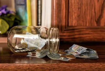Отказ в выдаче вклада: когда банк прав, и как защитить свои деньги