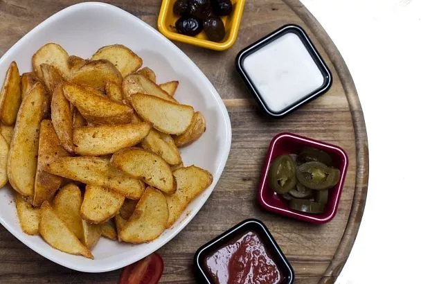 Нереально вкусный соус из авокадо для картошки по-деревенски