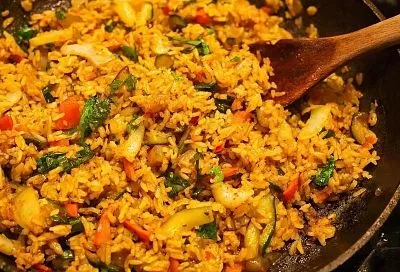 Жареный рис как в китайском кафе: готовим из вчерашнего риса за 15 минут - сухой и ароматный