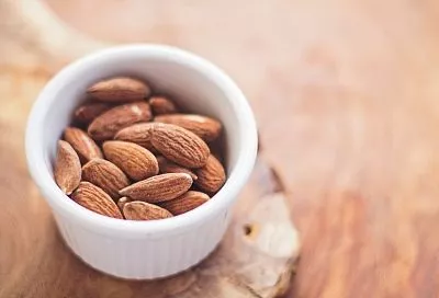 Миндаль для здоровья: какие продукты помогают восполнить витамин E