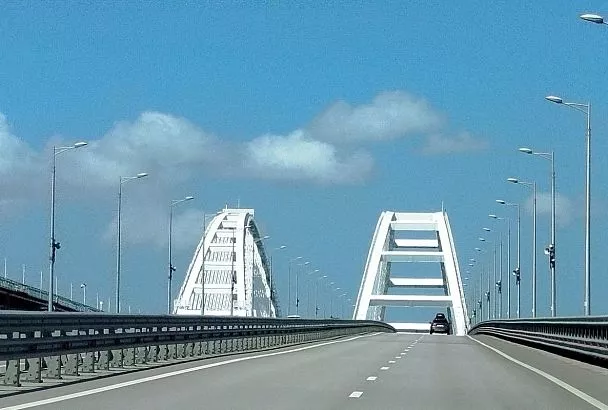 Летом количество пунктов пропуска на Крымском мосту увеличится