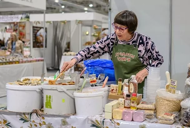 Более 500 фермерских хозяйств Краснодарского края представили свою продукцию на выставке «Кубанская ярмарка – Весенняя»
