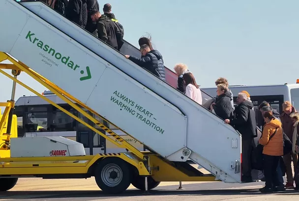 Аэропорт Краснодара обслужил 45 рейсов после отмены временных отграничений