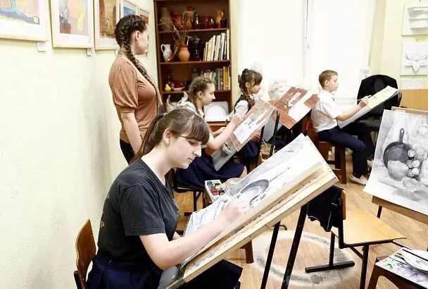 За 10 лет в Краснодарском крае отремонтировали 15 детских школ искусств