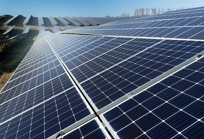 Китай рассматривает возможность запрета поставок в США оборудования для производства солнечных панелей