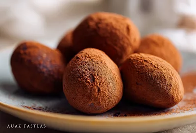 Пирожное «Картошка» из детства за 15 минут: нежное, шоколадное и без выпечки, из самых простых ингредиентов