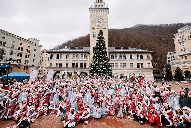 Лыжные катания, блинная ярмарка и забег Дедов Морозов