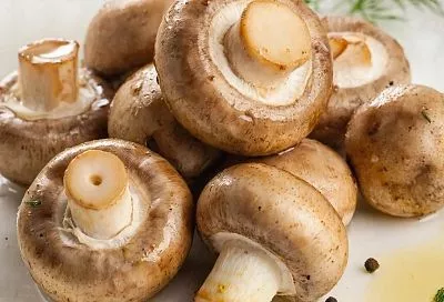 Обалденные маринованные шампиньоны без воды: простой, быстрый рецепт и всегда получается отлично.