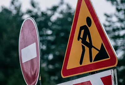 Движение транспорта начнут поэтапно перекрывать на двух улицах Пашковского жилого массива в Краснодаре