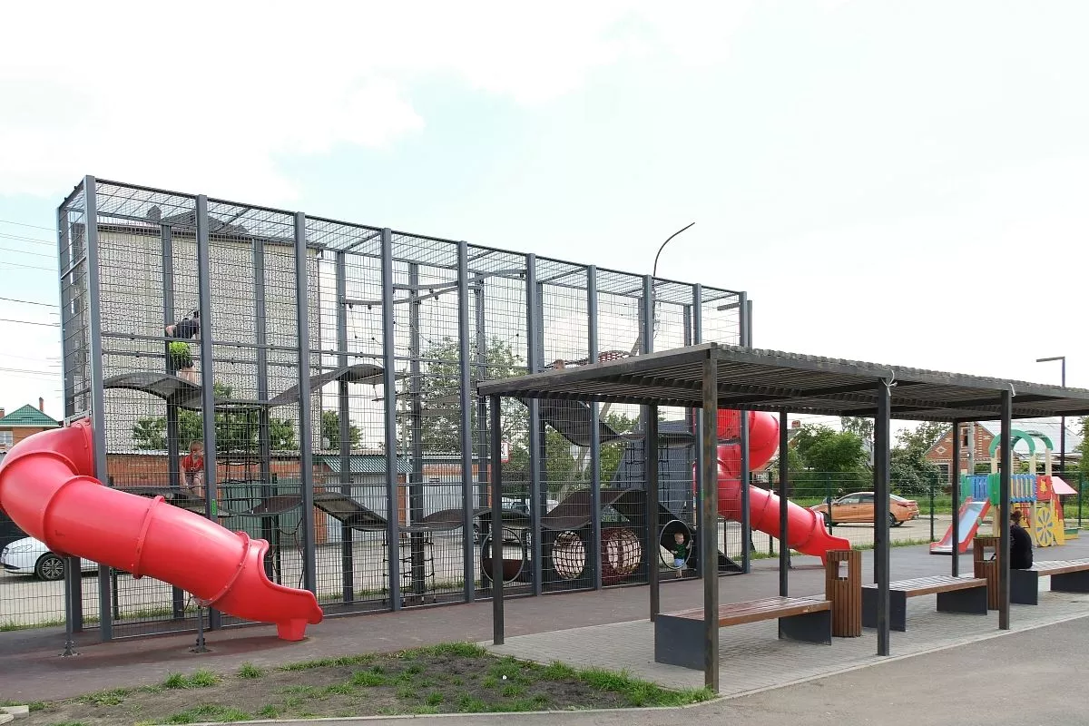 В рамках нацпроекта «Инфраструктура для жизни» в Тимашевском районе благоустроено десять общественных территорий. В рамках нацпроекта «Инфраструктура для жизни» в Тимашевском районе благоустроено десять общественных территорий.