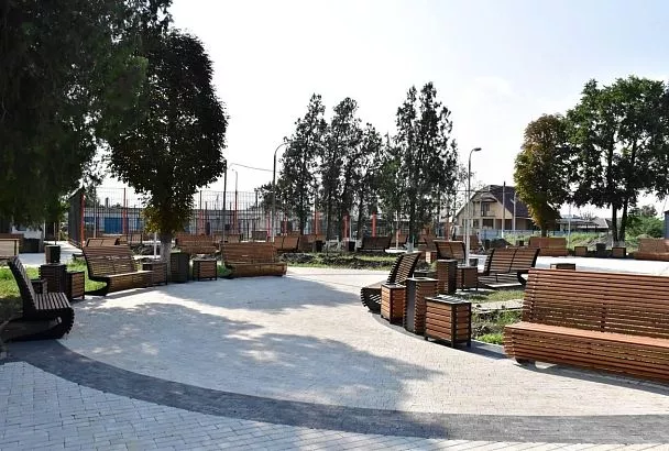 Благоустройство зоны отдыха по нацпроекту завершают в Успенском районе
