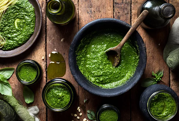 Домашний соус песто в ступке, как у итальянцев