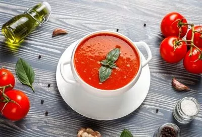 Диетолог рассказала, какие супы наиболее полезны для похудения 