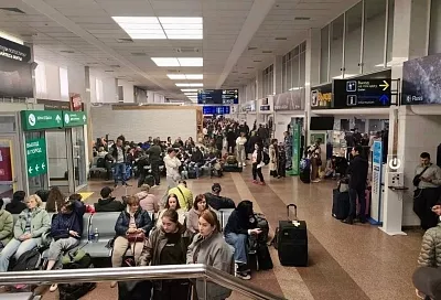 Десять летевших в Краснодар самолетов ушли на запасные аэродромы
