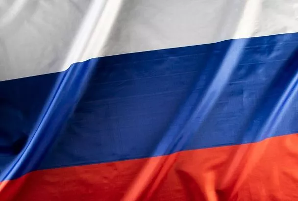 Очереди скопились на границе в Нарве из-за желающих попасть в Россию