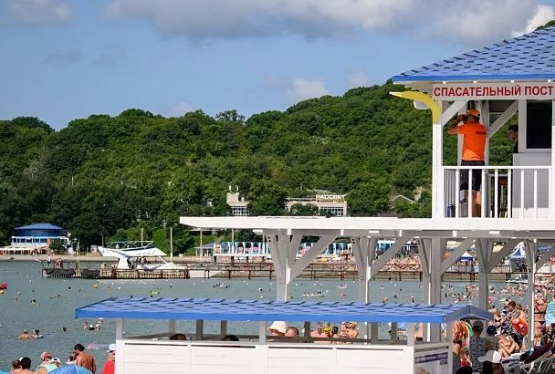 Какая температура Черного моря на курортах Краснодарского края
