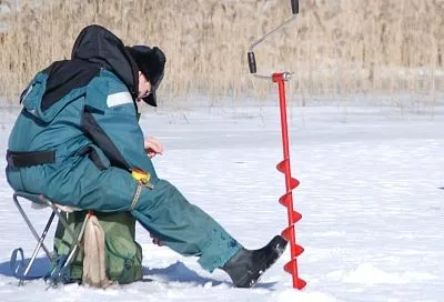 Собираю живого мормыша для зимней рыбалки так, и всегда с уловом: другие приманки даже не беру