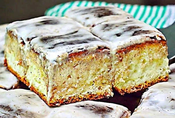 Ленивый синнабон: понадобится миска и венчик. Быстрый рецепт без дрожжей, без скалки