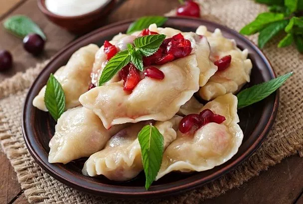 Вареники с замороженной вишней: блюдо, которое понравится всем без исключения