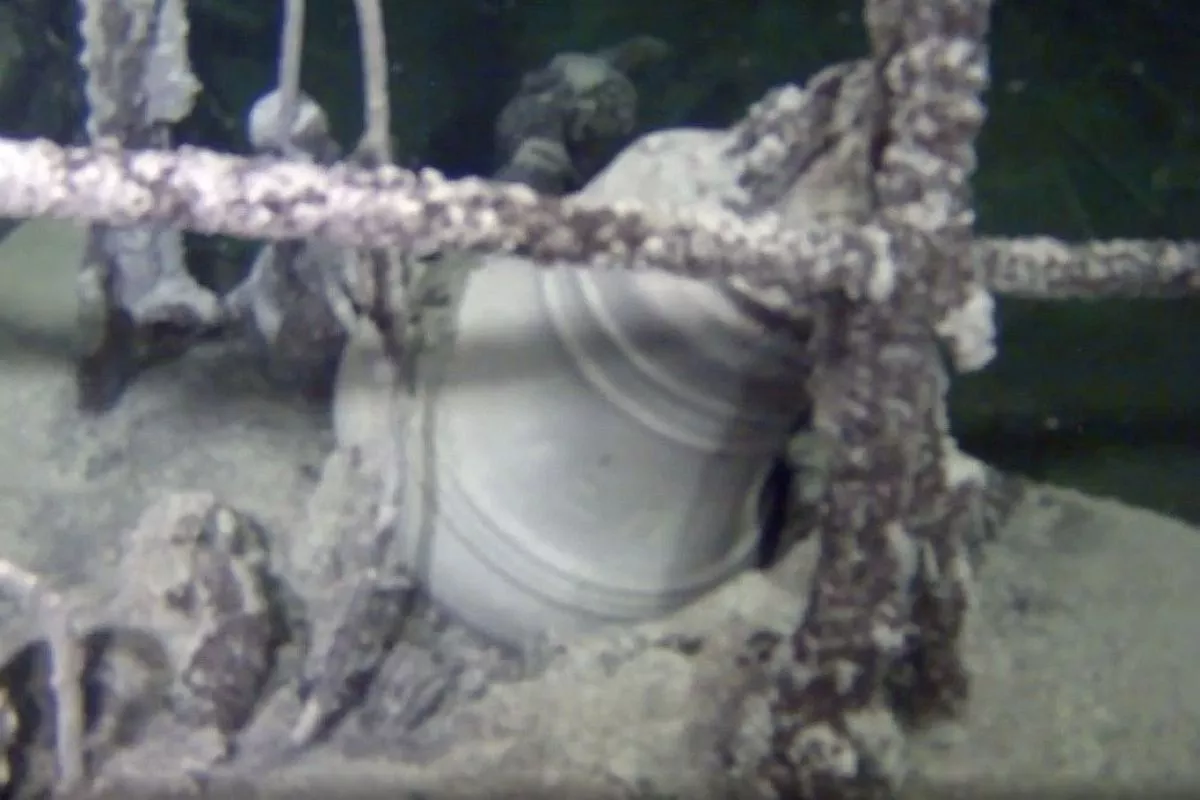 "Армения" покоится на глубине 1,5 км.