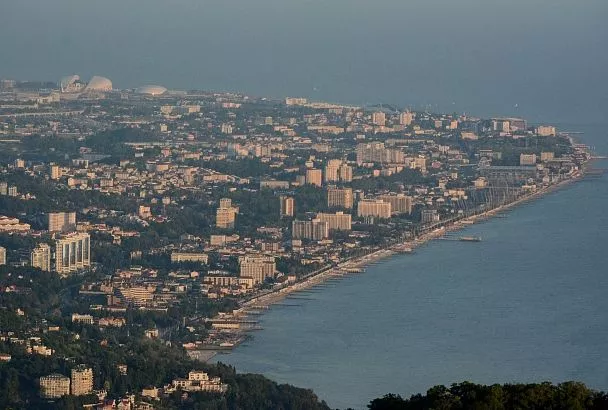 Работает ПВО. В Сочи отражают атаку БПЛА