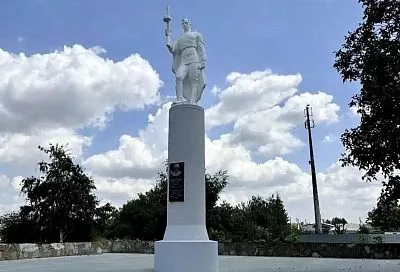 Мемориальный комплекс отремонтировали в Кавказском районе