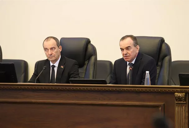 Депутаты кубанского парламента обсудили работу над изменениями в трехлетнем краевом бюджете