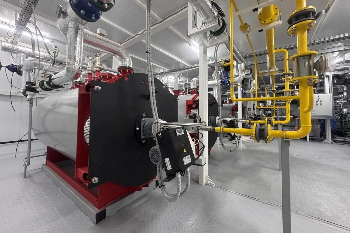 Эта блочно-модульная паровая газовая котельная произведенная на краснодарском заводе, поставляется в страны Таможенного союза.. Эта блочно-модульная паровая газовая котельная произведенная на краснодарском заводе, поставляется в страны Таможенного союза..
