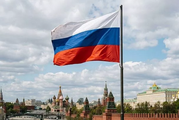 Российские гимнасты смогут выступать с флагом и гимном: FIG сняла ограничения