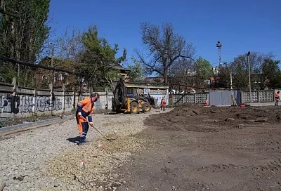 В Краснодаре благоустраивают вторую очередь Вишняковского сквера